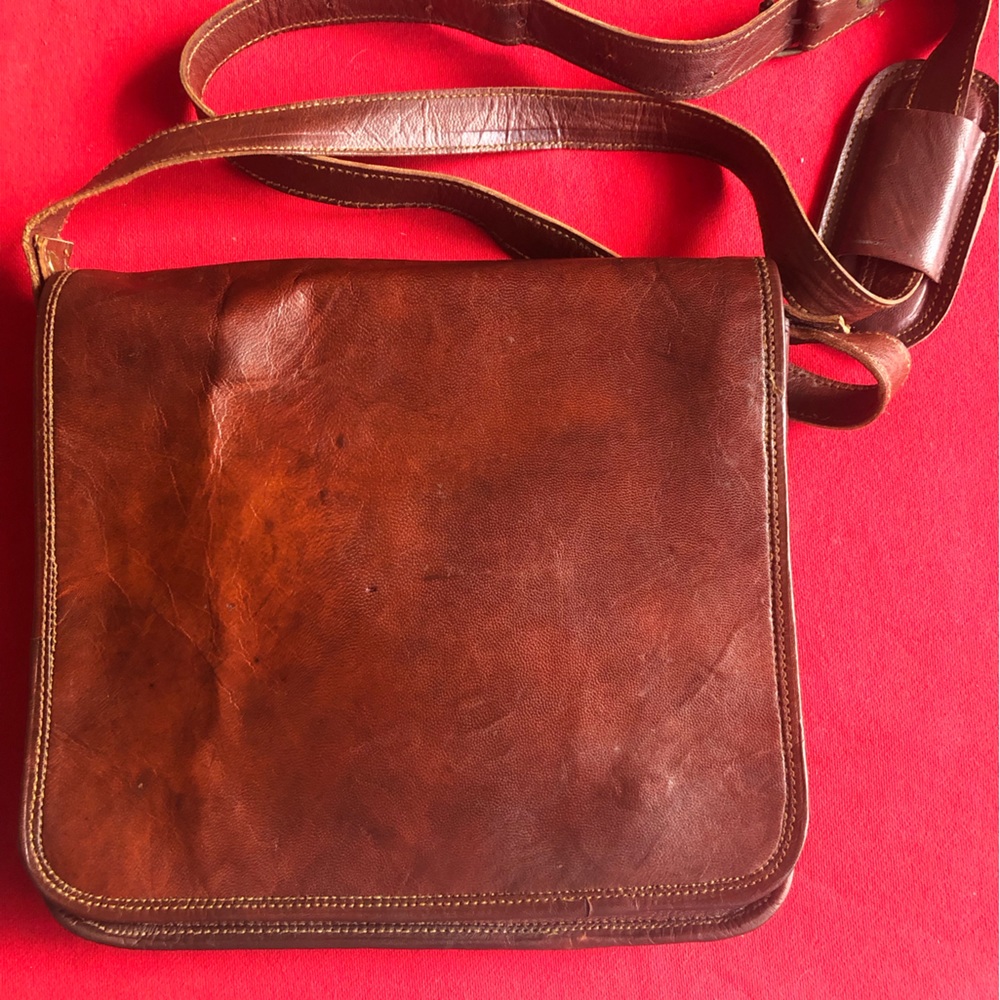 Vintage leather crossbody bag messanger